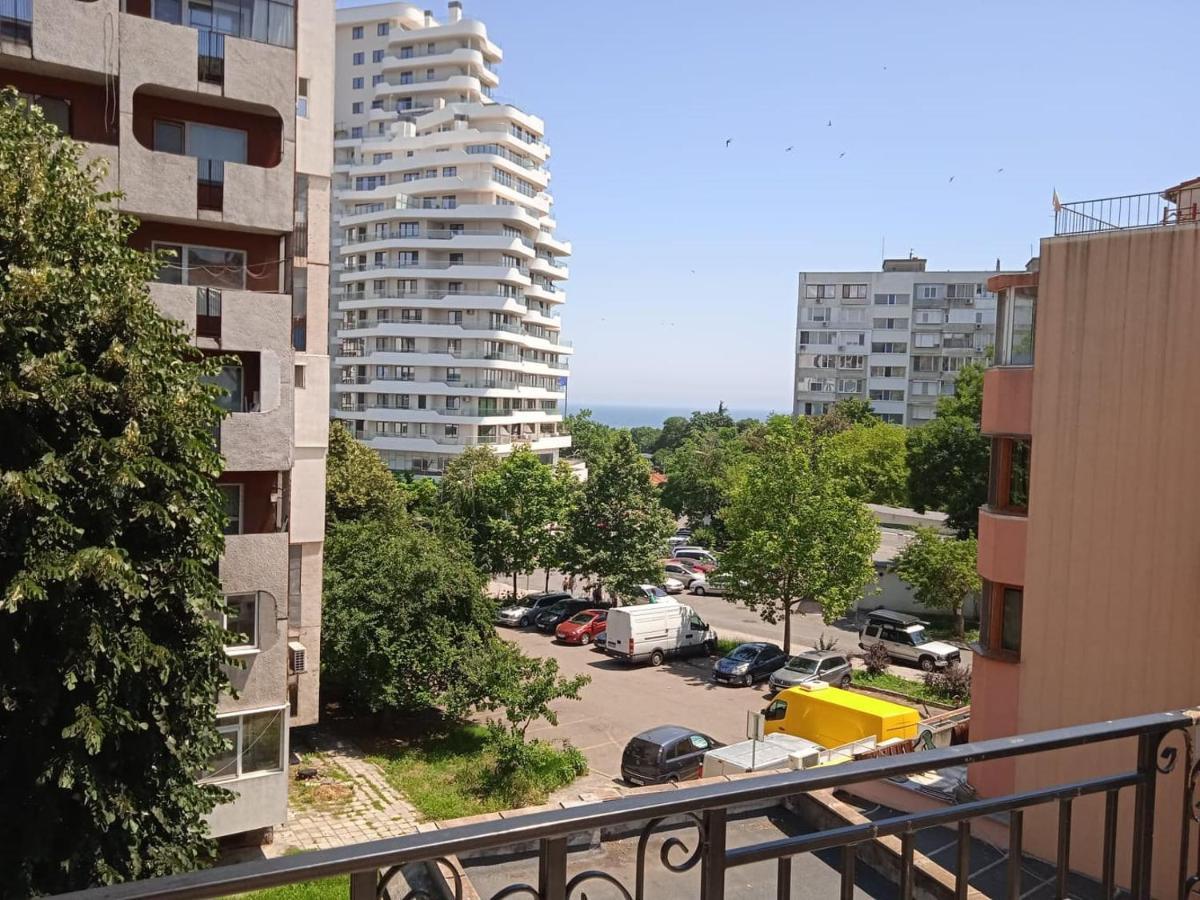 Flora Beach Burgas Exterior foto
