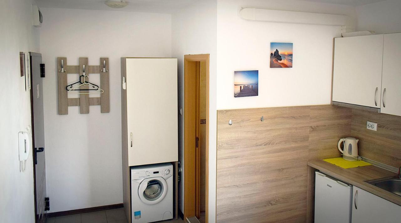 Flora Beach Burgas Exterior foto