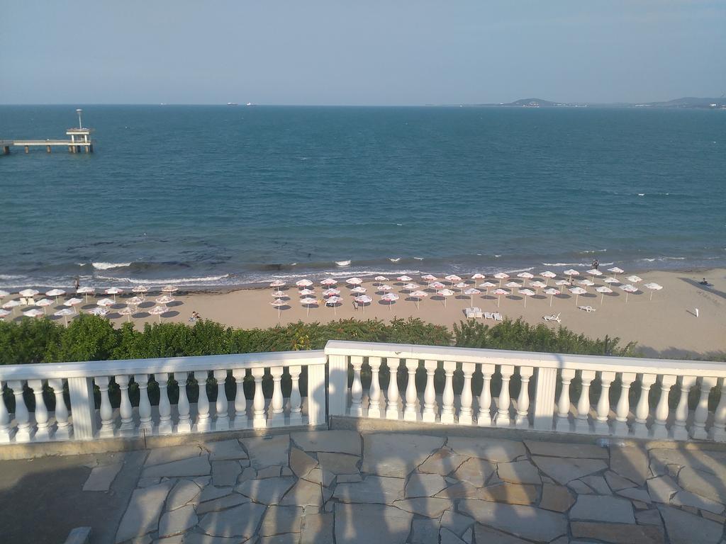 Flora Beach Burgas Exterior foto