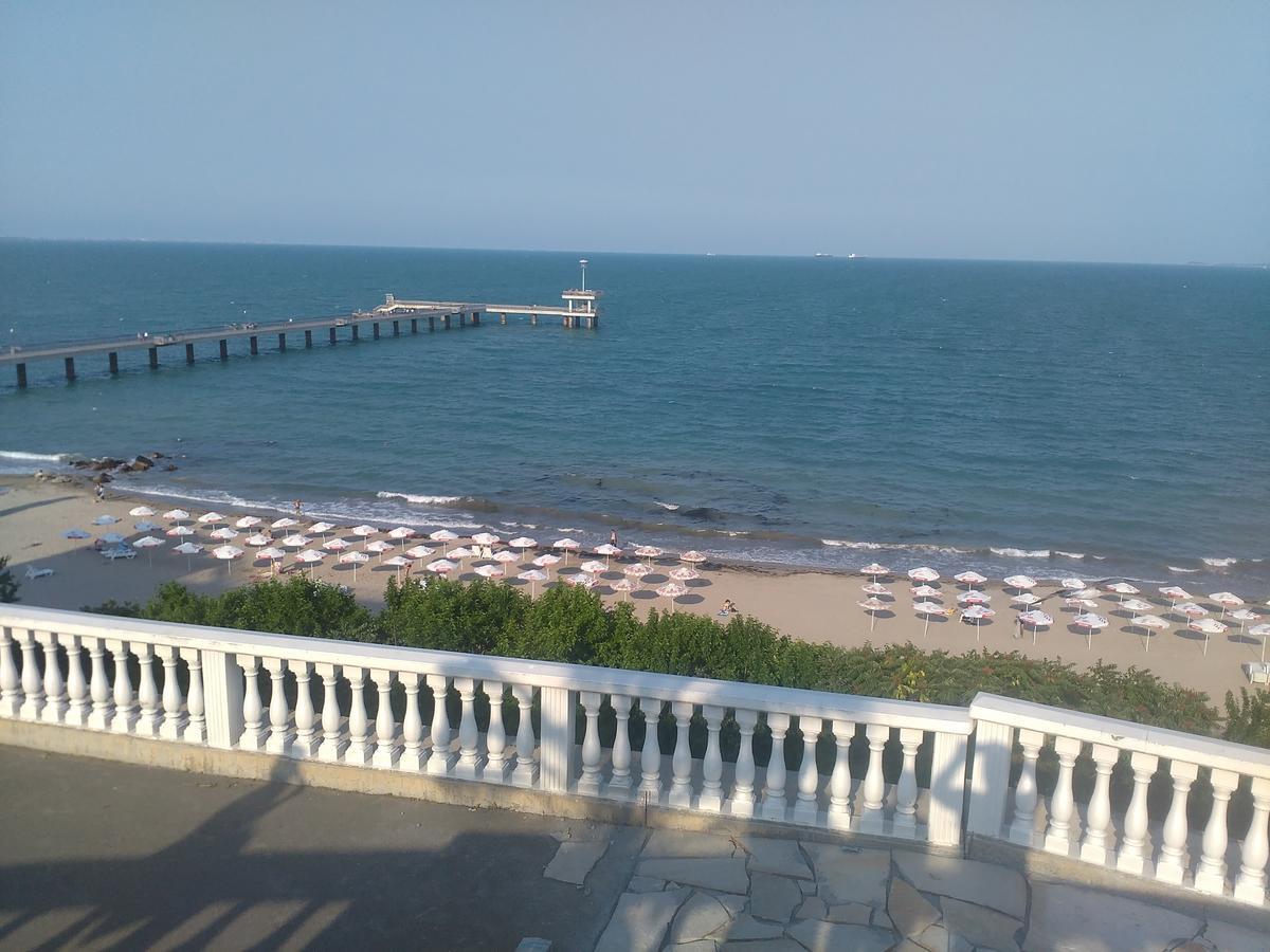 Flora Beach Burgas Exterior foto
