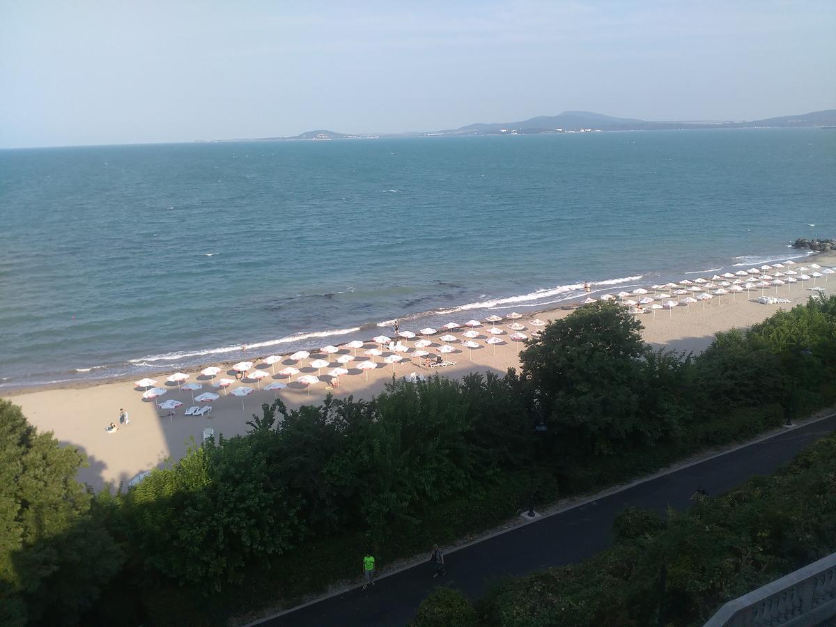Flora Beach Burgas Exterior foto